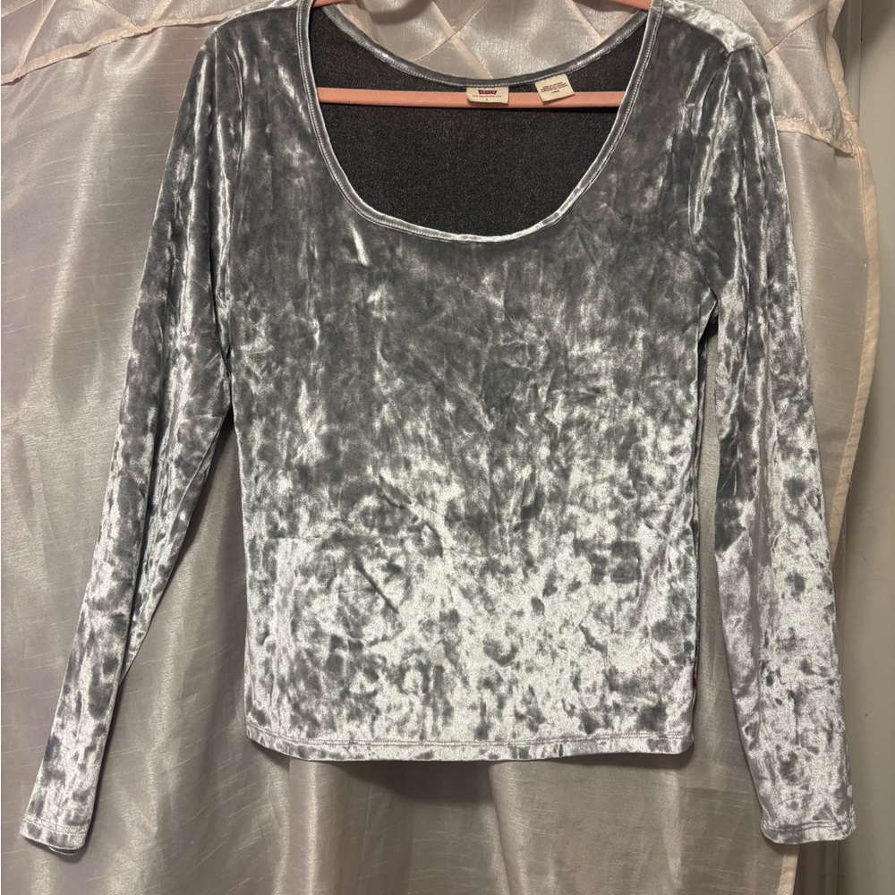Levi's Silver Crushed Velvet Long-Sleeve Scoop Neck Top
